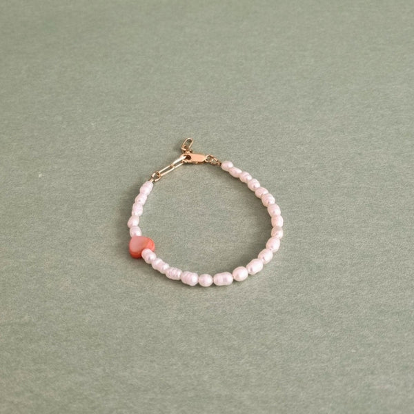 Pearls with heart Bracelet
