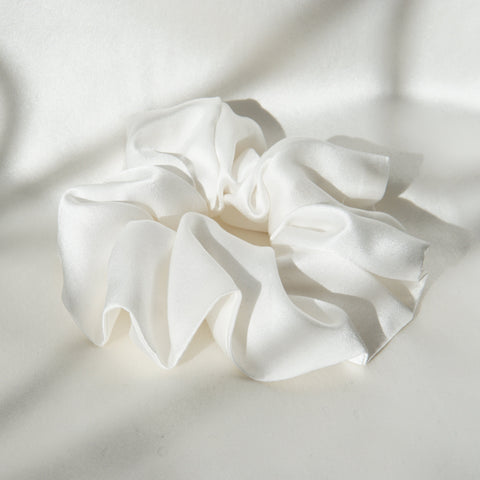 Bunte Upcycling Scrunchies